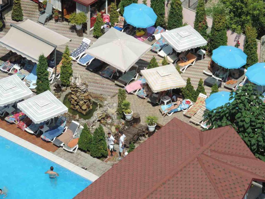 Hotel Kalyan & Spa Kischinau Exterior foto